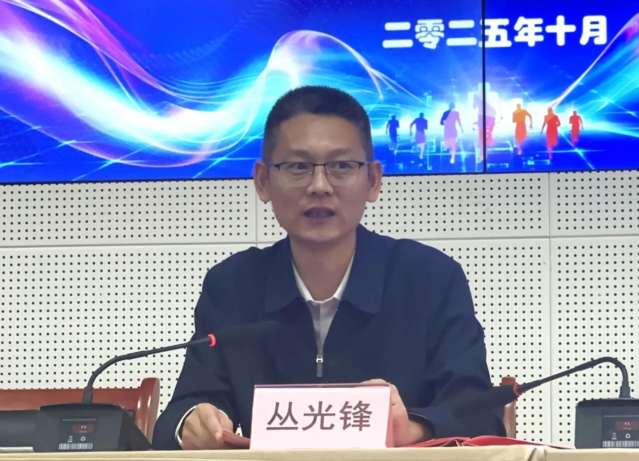 1984055455214555136.jpg db96f3b8131e09971b84d47257d61c8f.jpg