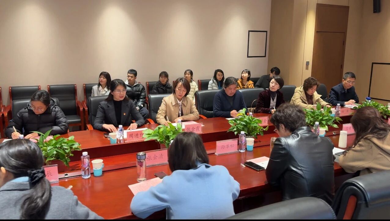 1988041518073335808.jpg b64b3ad8151db59fea27668e74cef242.jpg